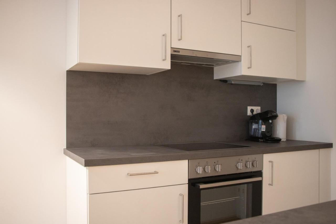 Flat2Go Modern Apartments - Harmony Of City And Nature Bécs Kültér fotó